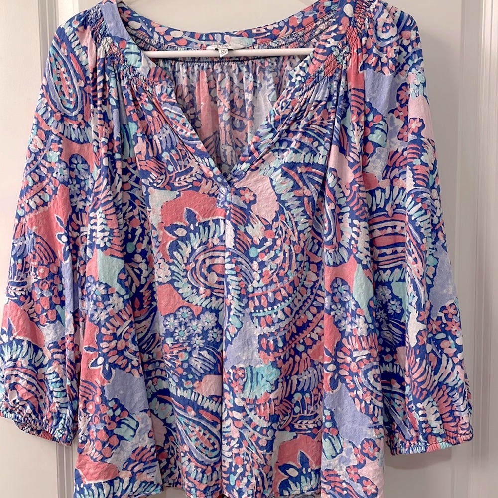 Crowne & Ivy 3/4 paisley top